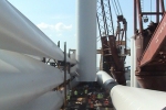 UK Greater Gabbard cargo being loaded